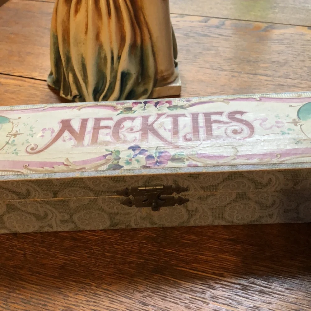 Vintage Wooden Necktie Box Art Deco